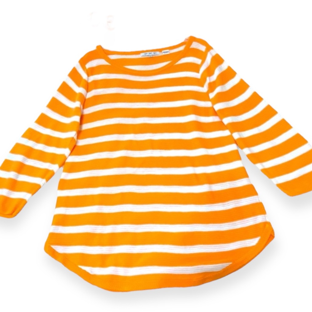 Textured 100% Cotton Orange Striped Tee. XL
